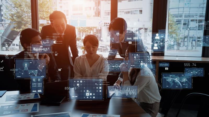 受託開発とは？メリットや業務例、外注先選びのポイントなど解説